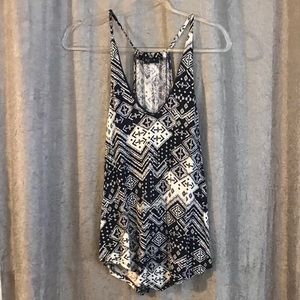 🖤 Flowy Tank Top | Love J USA